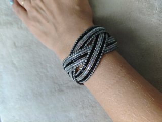 Pulsera trenzada plata y negro