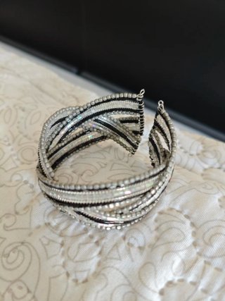 Pulsera trenzada plata y negro
