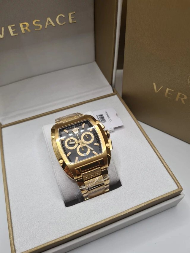Reloj Versace Dorado y Negro