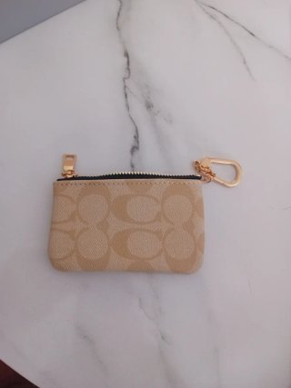 Monedero Coach Mini Skinny Beige Dorado