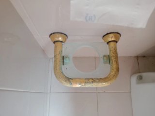Accessori bagno oro metallo