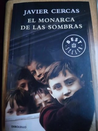 El monarca en las sombras