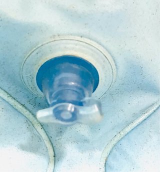 Piscina hinchable infantil con suelo acolchado