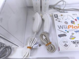Consola Wii + 6 Juegos + Accesorios