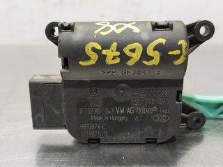 MOTOR APERTURA TRAMPILLAS CLIMATIZADOR VOLKSWAGEN