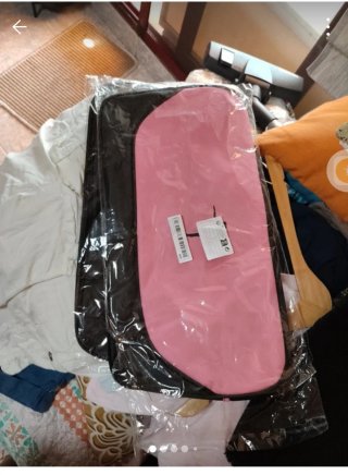 Bolsa de deporte azul y negra