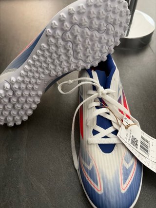 Botas de fútbol Adidas F50 Club TF Talla 40.5