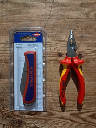 Lote navaja electricista y alicate Knipex