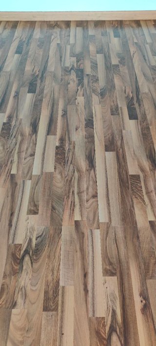 Tarima de madera Pergo Nogal