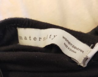 2 Camisones maternidad,uno encaje negro, otro beig