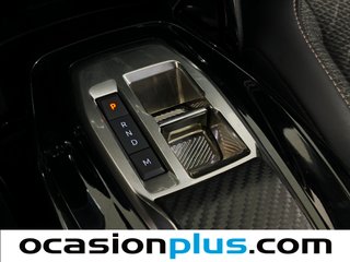 Peugeot 2008 Allure Hybrid eDCS6 107 kW (145 CV)