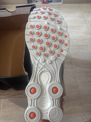 Zapatillas Nike beige 4 muelles nuevas