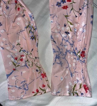 Blusa TRUST SHIRT floral rosa Talla M