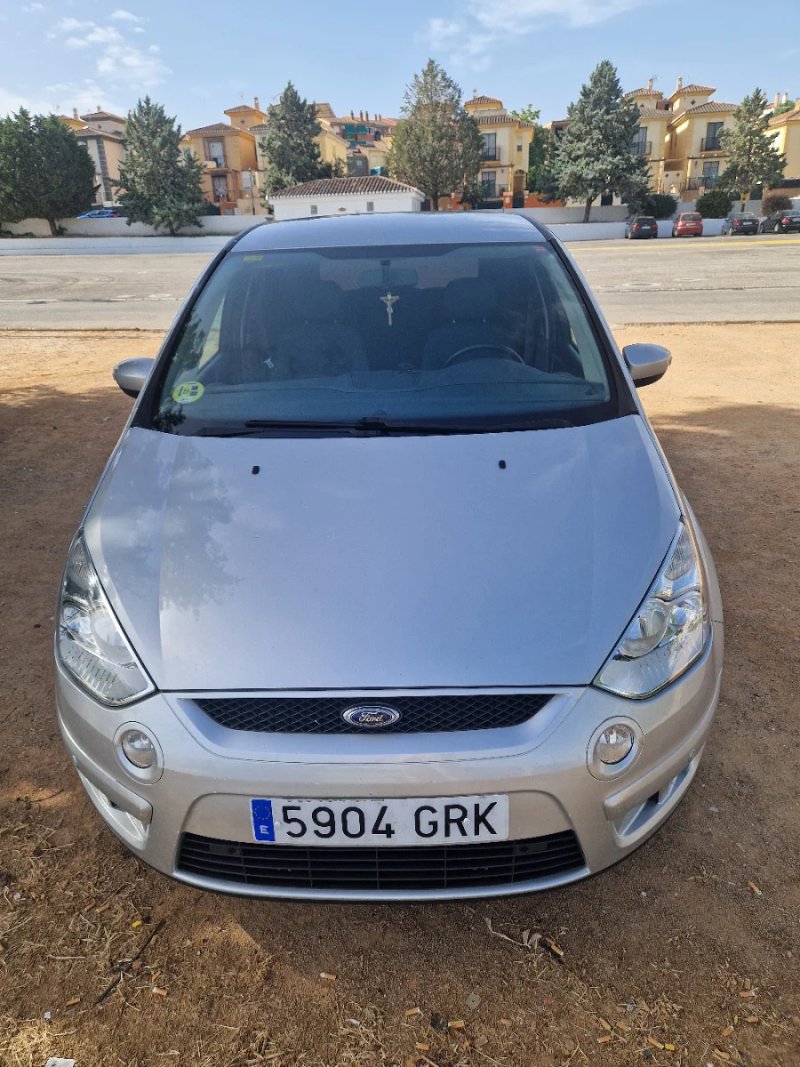 Ford S-MAX 2.0 TDCI 7 PLAZAS 140CV 6V - foto 1