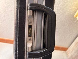 Estuche rígido Cibeles para bajo eléctrico