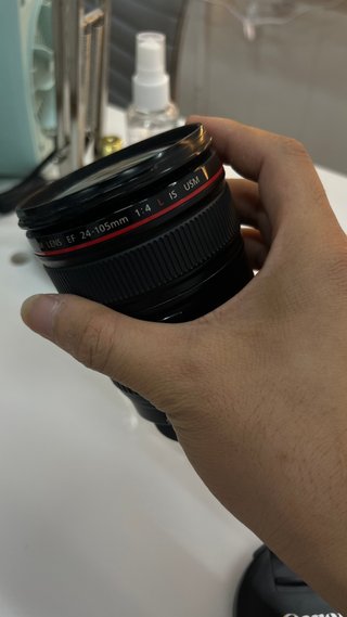 Canon EF 24-105mm f/4 L IS USM