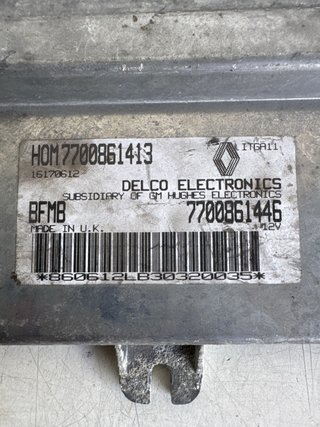 Centralita motor Renault R19 / Delco Electronics