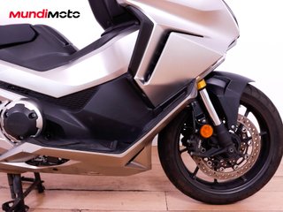 HONDA FORZA 750