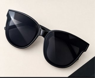 Gafas de sol negras hombre