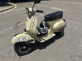 Vespa Primavera T3 125cc Histórica Beige