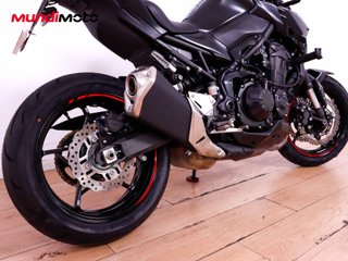 KAWASAKI Z 900