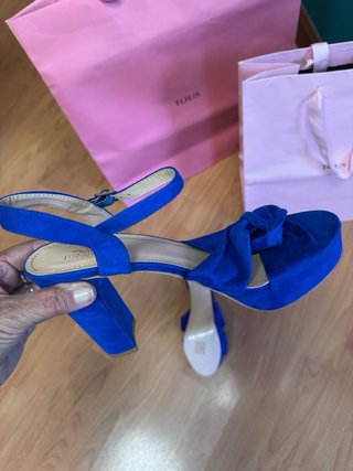 2 Sandalias Azul klein y marino