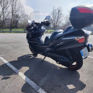 Honda SW T400 Negra