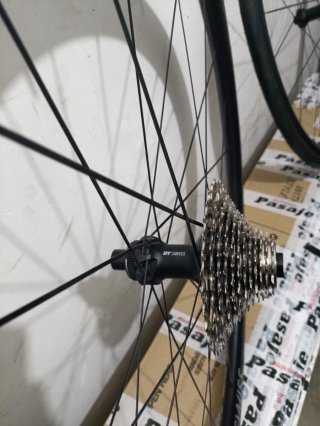 Ruedas DT Swiss E1800 Spline 30 Nuevas, para disco