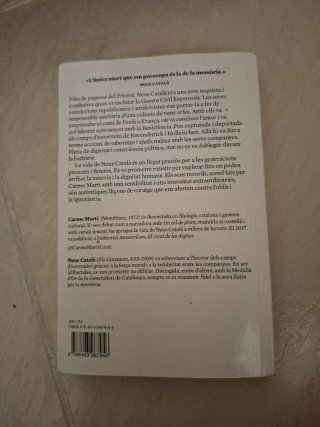 Un cel de plom (Catalan Edition)