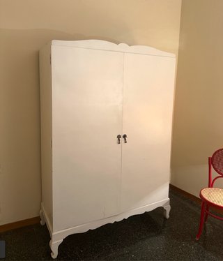 Armario antiguo blanco madera