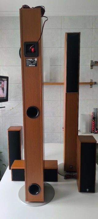 Receptor AV Yamaha RX-V557 Home Cinema y Altavoces
