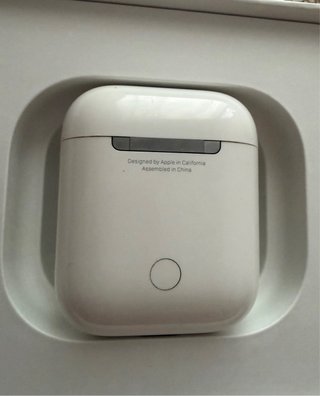 Airpods con estuche de carga