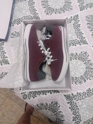 Zapatillas Mistral burdeos y blanco