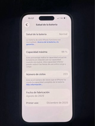 iPhone 15 Oro/Rosa Como Nuevo
