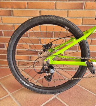 Bici infantil KUbikes 24S ultra ligera como nueva