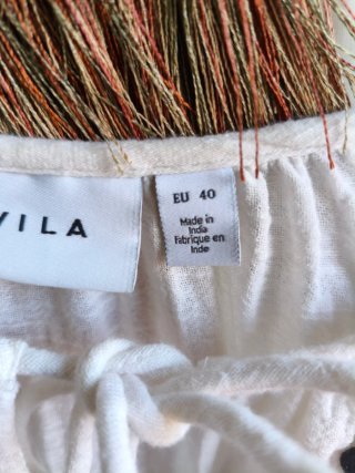 Blusa Vila blanca talla L