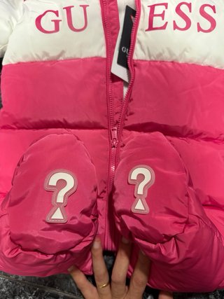 Buzo Guess Bebé Rosa y Blanco