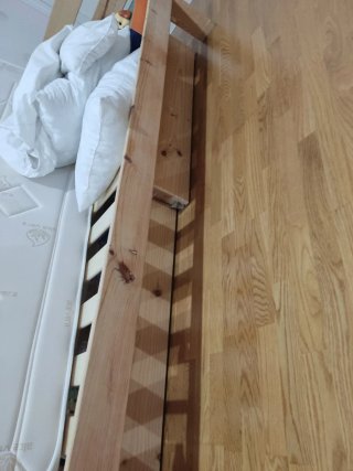 Cama infantil de madera Lufe con colchón