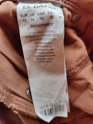 Pantalón slim El Ganso Camel.