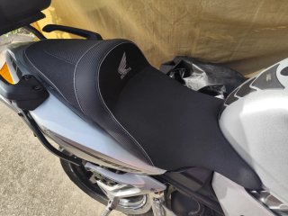 Honda VFR 800 VTEC Plata
