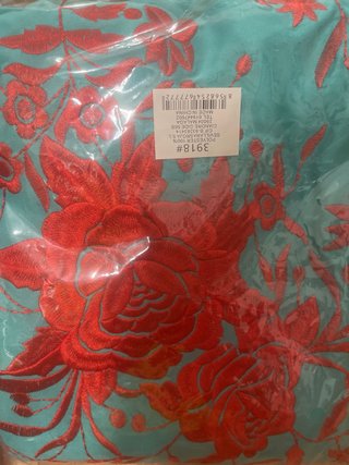 Manton de flamenca bordado