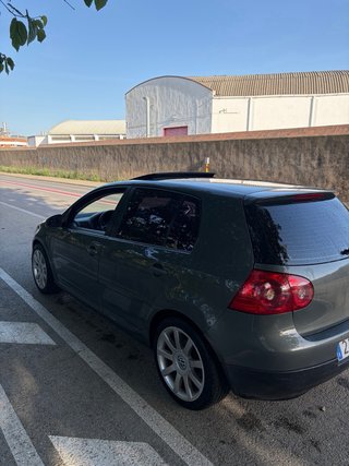 Volkswagen Golf 2005