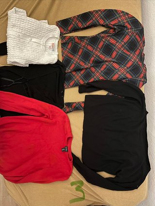 Conjunto de varios jerseys de invierno Tallas: M/L