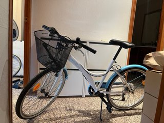 Bicicleta urbana azul