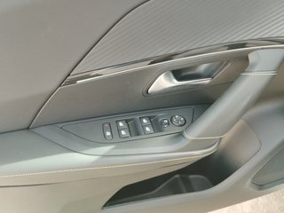 Peugeot 2008 GT BlueHDI 130 S&S EAT8
