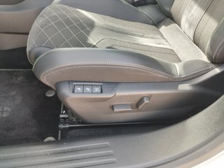 Peugeot 2008 GT BlueHDI 130 S&S EAT8