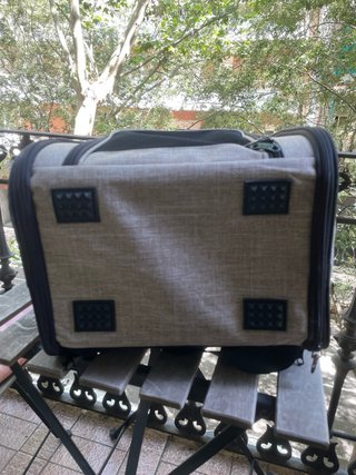 Mochila transportín expandible Pecute