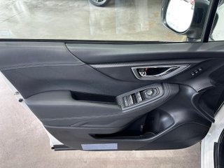 Subaru FORESTER 2.0I HYBRID CVT EXECUTIVE PLUS (2023)