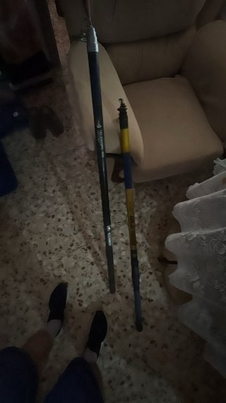 4 cañas de pescar