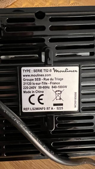 Tostadora Moulinex LS2M08 Negra